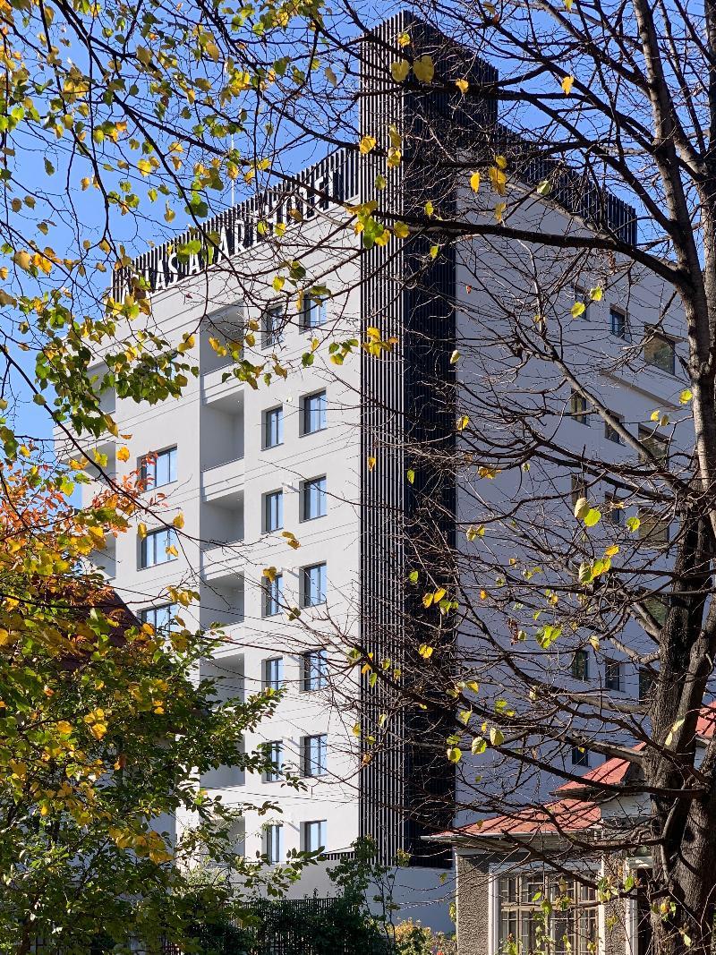 Atlas Aparthotel Piatra Neamţ Exterior foto